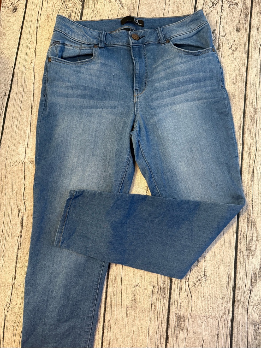 1822 Denim. Jeans in blue wash, size 12